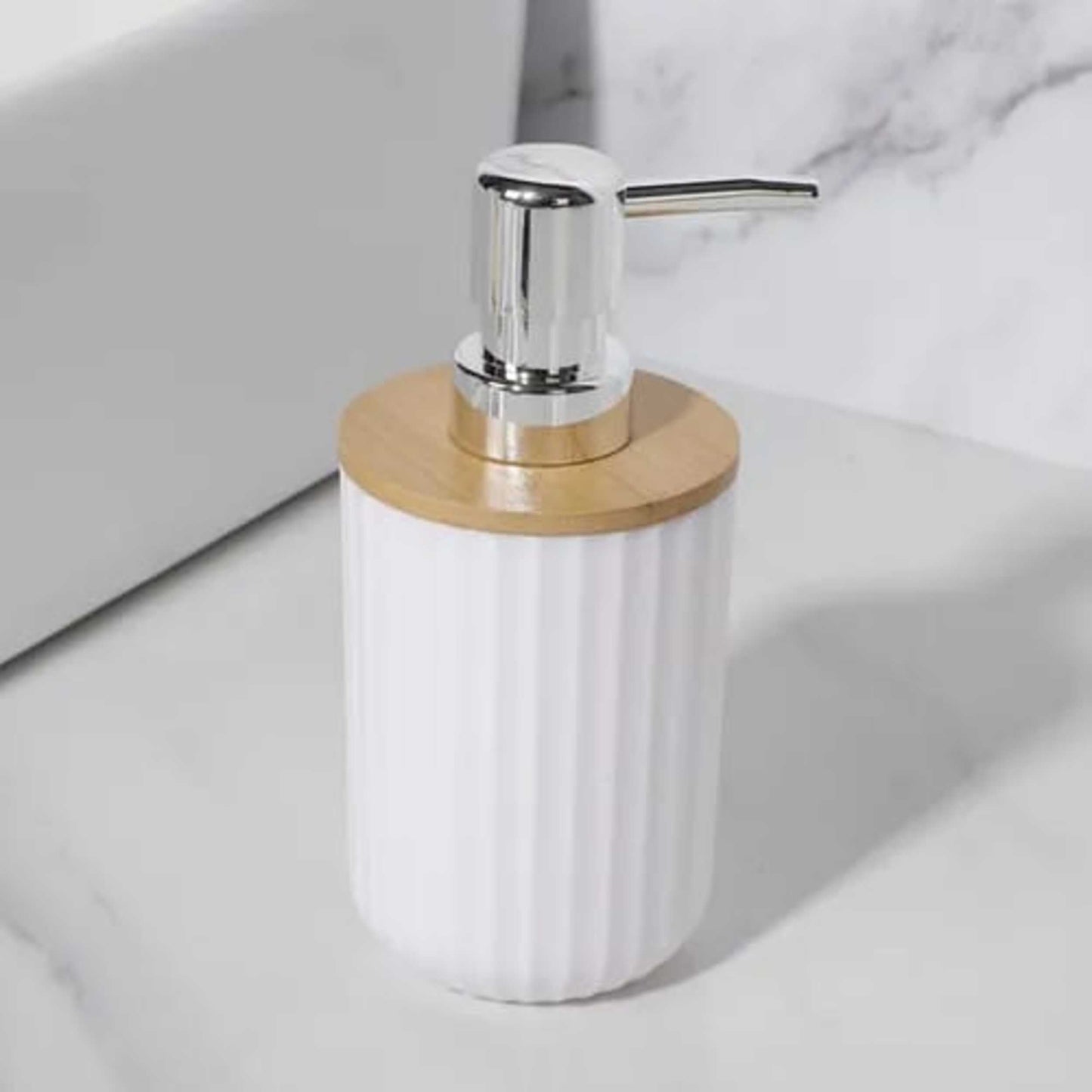 Ribbed Multipurpose Liquid Dispenser with Wooden Lid