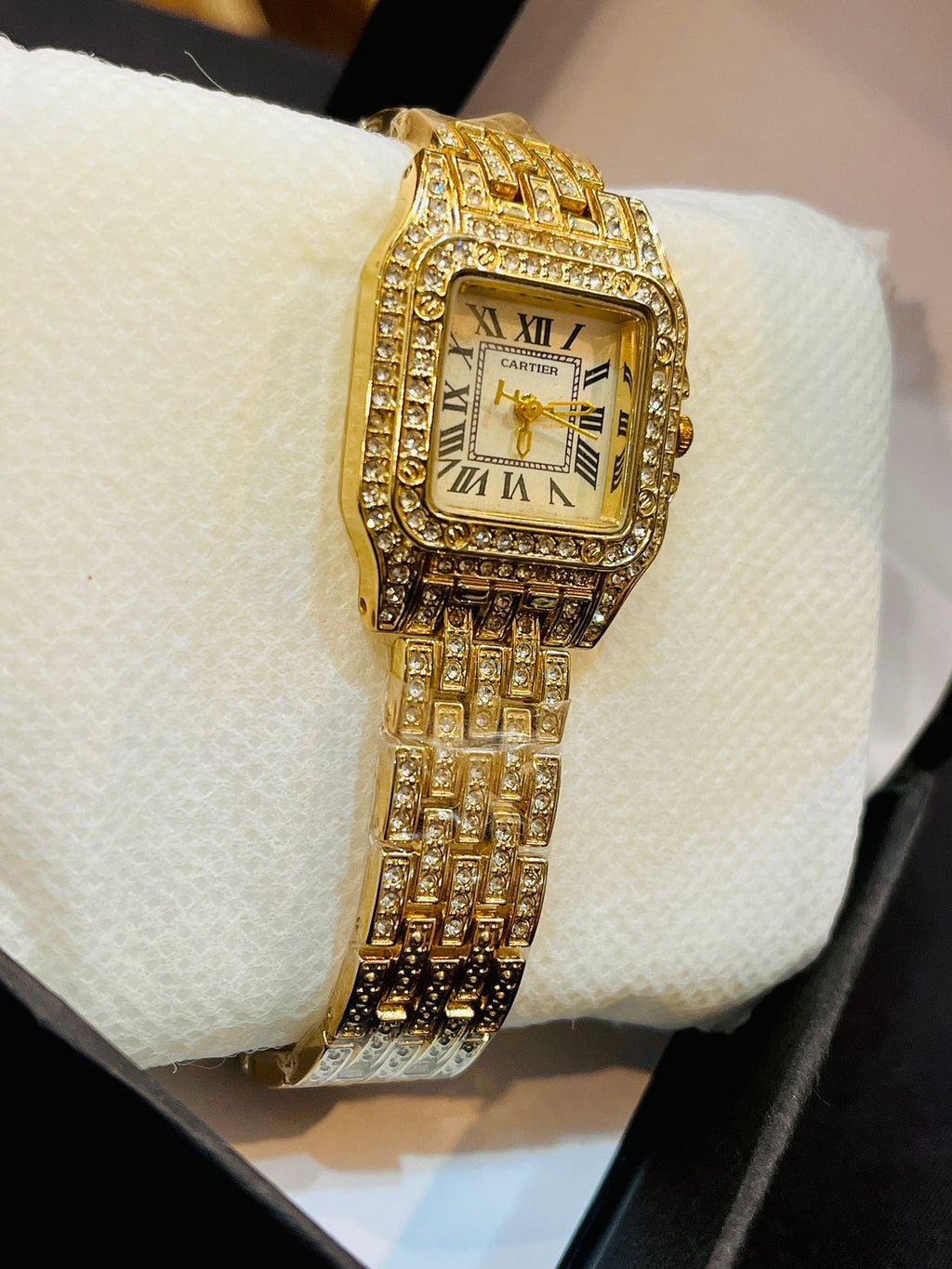 CARTIER PREMIUM WATCH